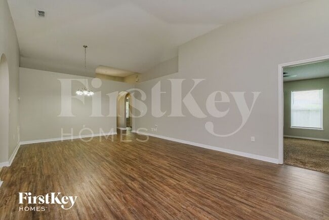 Building Photo - 10507 Maronda Drive