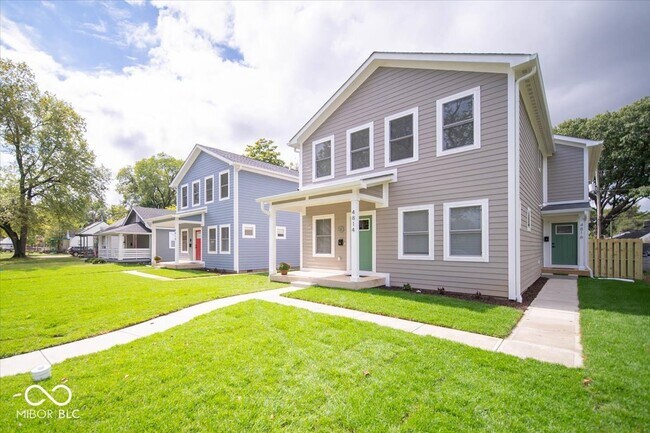 Building Photo - 4814 Norwaldo Ave