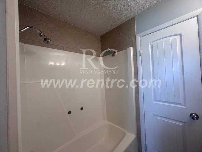 Foto del edificio - 917 Timberline-