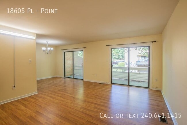 Photo - 18605 Pl-Point House