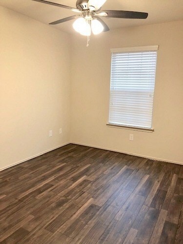 Building Photo - 9914 Little Walnut Ln