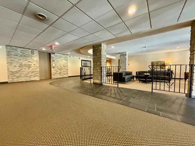 Foto del edificio - 600 Thames Pkwy