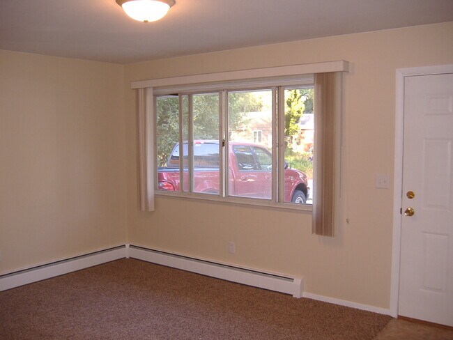 Foto del edificio - 717 6th Ave