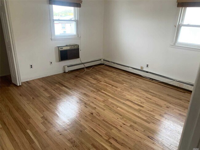 Foto del edificio - 155-42 Cohancy St