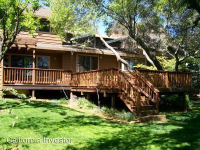 Building Photo - 1208 Racquet Club Dr