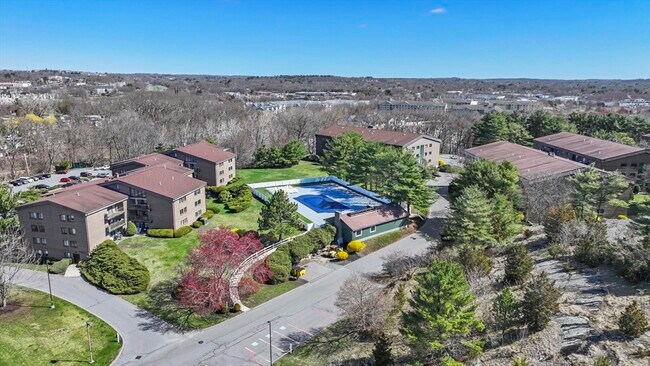 Foto del edificio - 11 Ledgewood Way