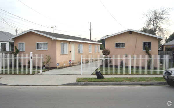 Foto principal - 12412 S Willowbrook Ave