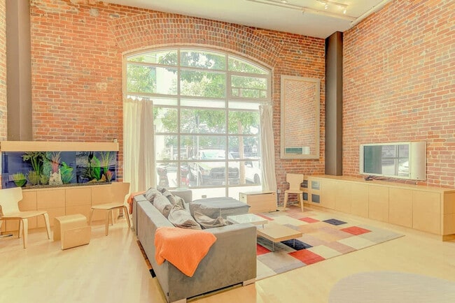 Foto del edificio - 101 Harrison St