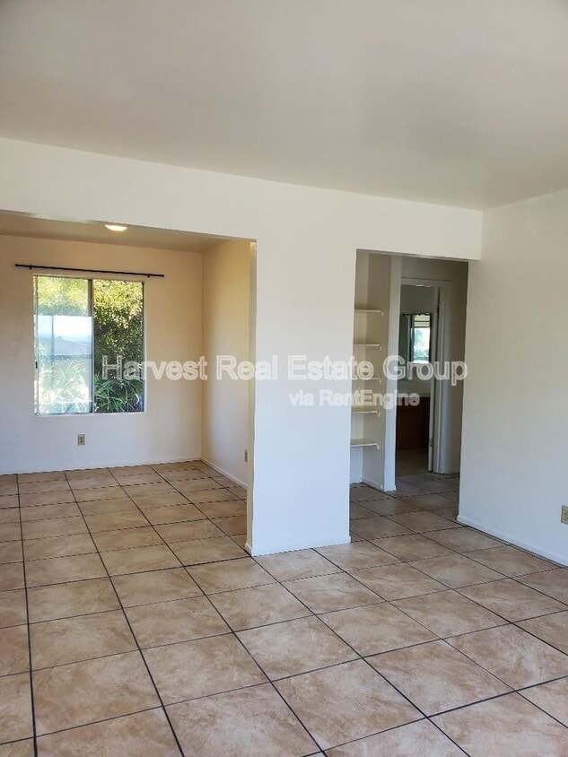 Primary Photo - 2155 51st Ave