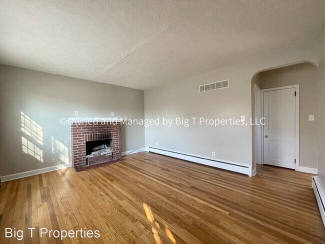 Building Photo - 4 br, 1 bath House - 1201 New St