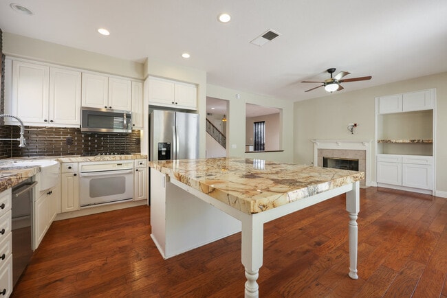 Foto del edificio - 11920 Mil Pitrero Rd