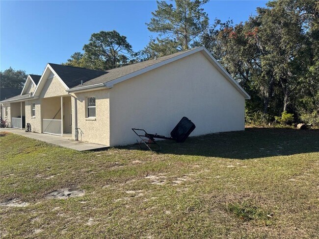 Foto del edificio - 10425 Chalmer St