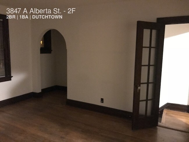 Building Photo - 3847 Alberta St
