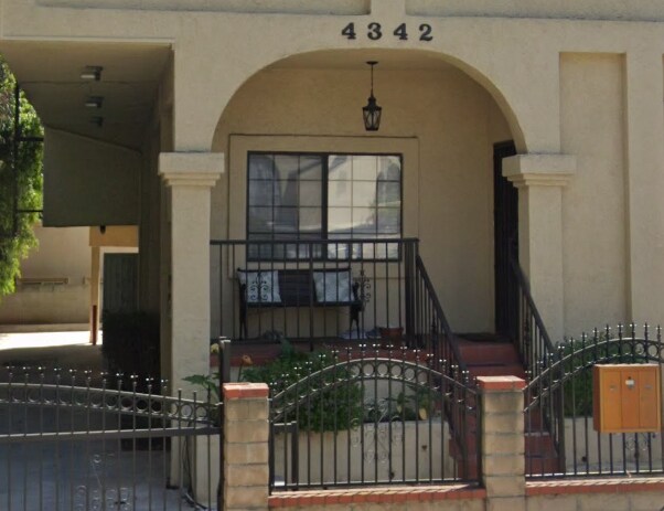 Foto del edificio - 4342 Price Street, Unit A