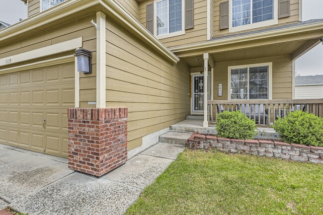 Building Photo - 5139 Sydney Ave