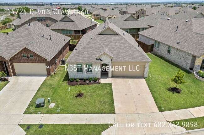 Foto del edificio - 14724 Devils Claw Trl