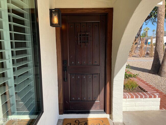 Foto del edificio - 4322 W Sandra Cir