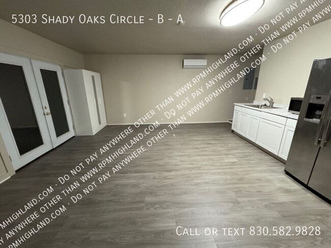 Building Photo - 5303 Shady Oak Cir