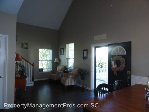 Building Photo - 53 Pine Forest Dr