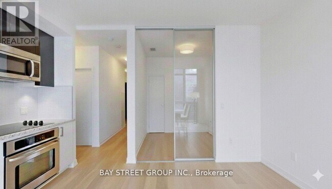 Building Photo - 89 Dunfield Ave