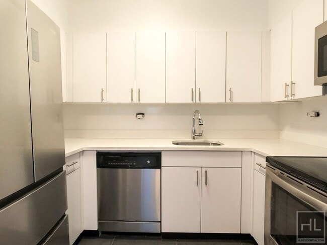 Building Photo - EAST 69 STREET