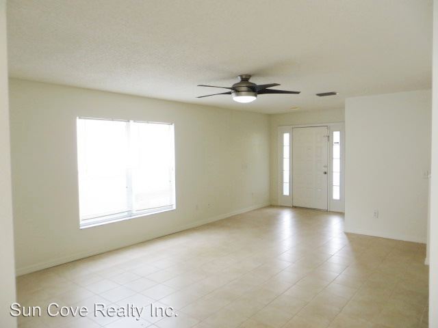 Building Photo - 4 br, 2 bath House - 1909 Falling Star Lane