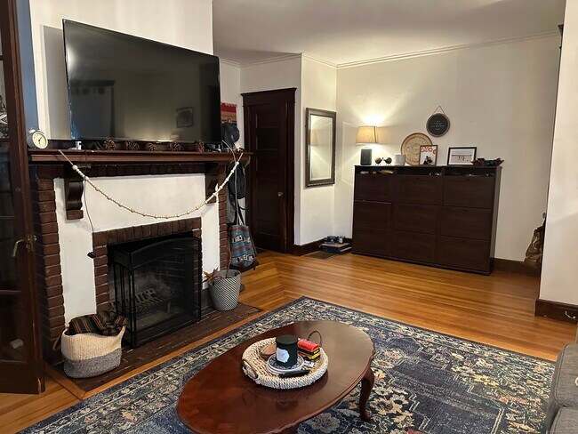 Foto del edificio - 42 Hubinger St