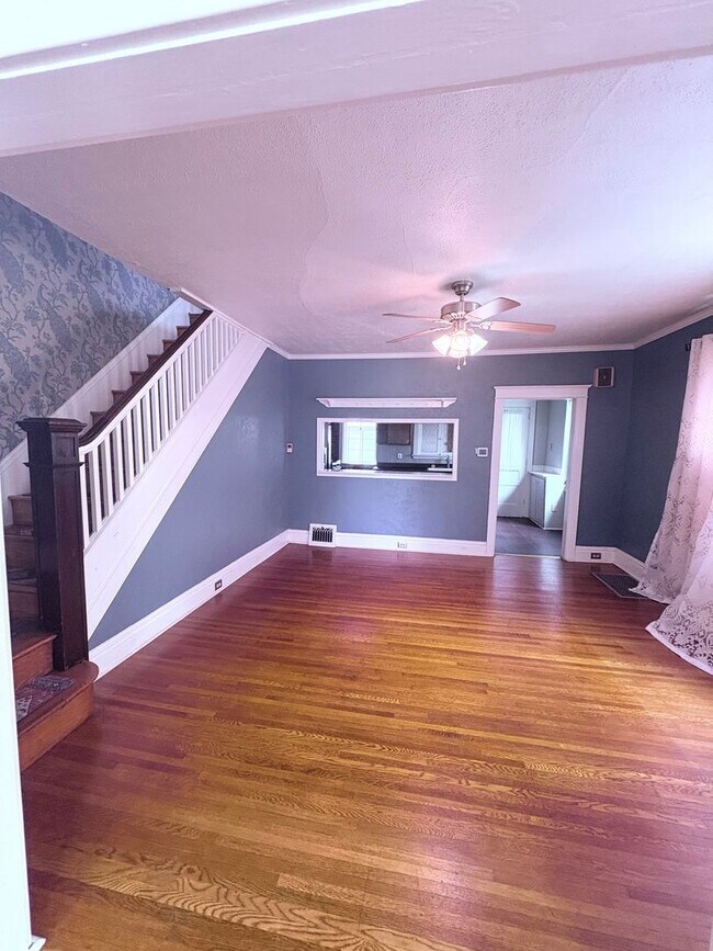 Foto del edificio - Charming 2-Bedroom Home for Rent in York C...