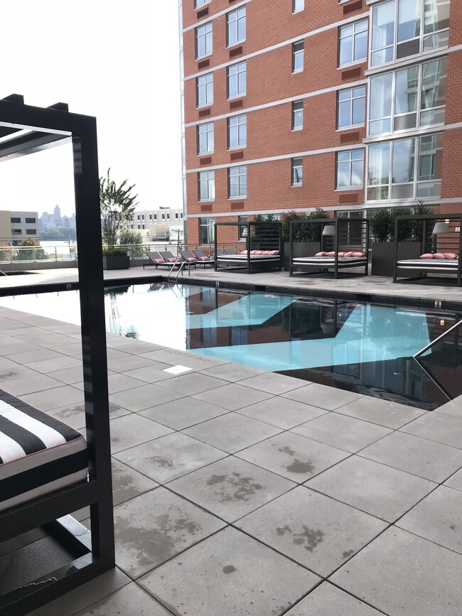 Photo - Boulevard East, North Bergen, NJ 07047 - 2... Apartment