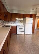 Building Photo - 1111 US-41