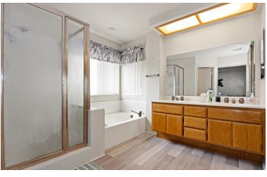 Baño principal - 21330 Dickinson Rd