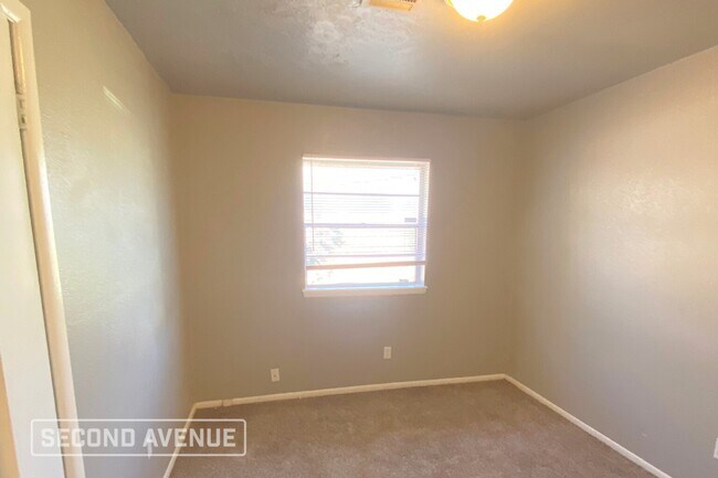 Foto del edificio - 1205 NW 105th St