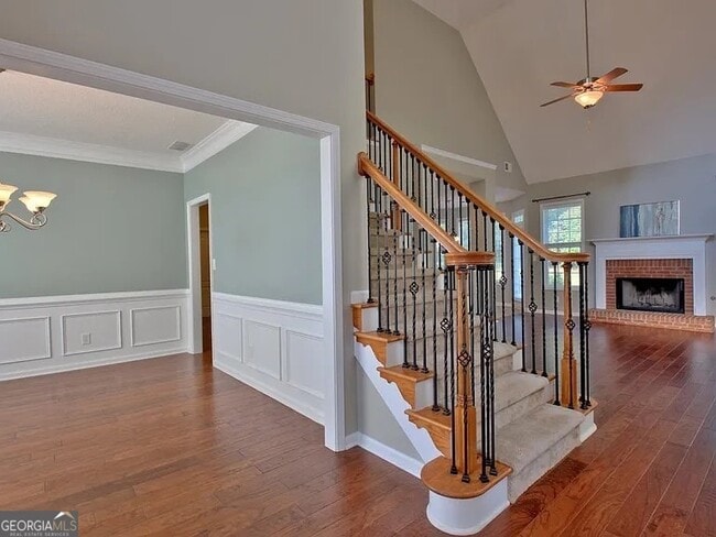 Building Photo - 410 Persimmon Dr