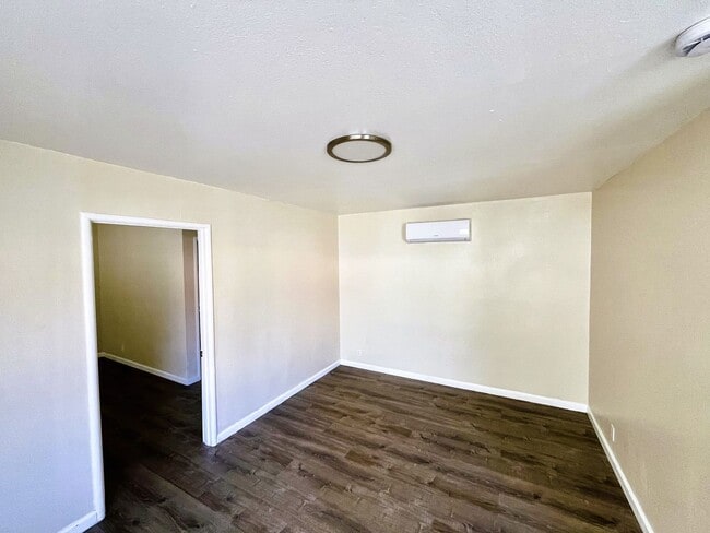 Photo - 2825 67th Ave Apartment