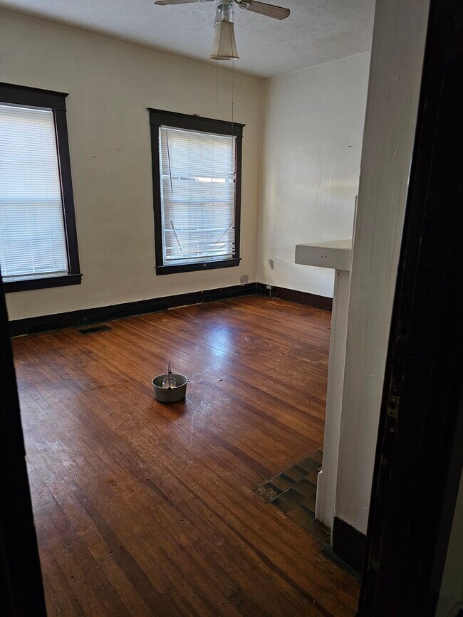 Foto del edificio - 4108 S 3rd St