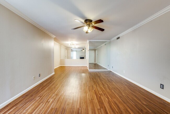 Foto del edificio - 8787 Brae Acres Rd