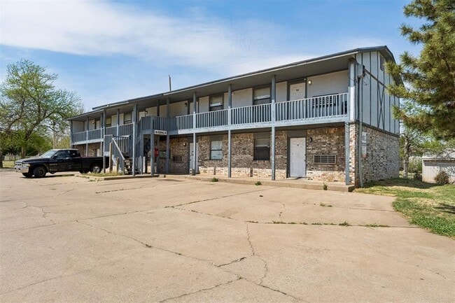 Building Photo - 1401 E St