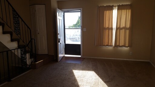Building Photo - 9437 Nieman Rd