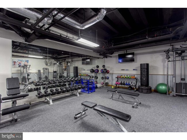 Foto del edificio - 230 N 21st St
