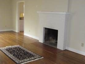 Building Photo - 3 br, 1 bath House - 4704 Augusta Avenue