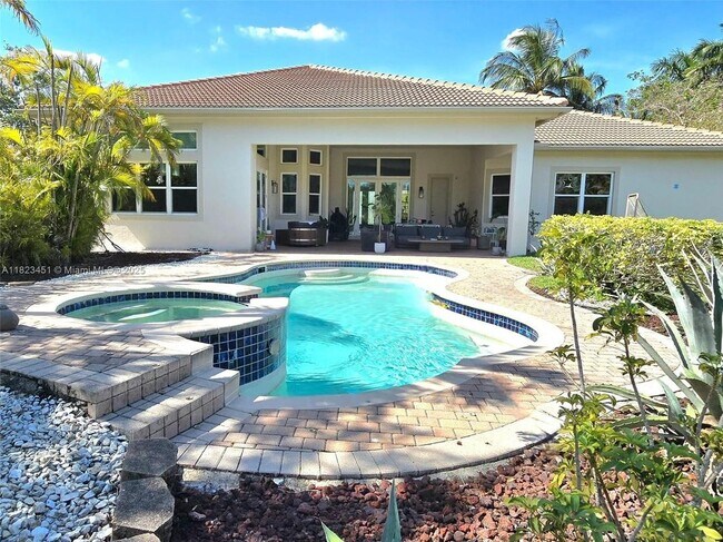 Foto del edificio - 15066 SW 39th St