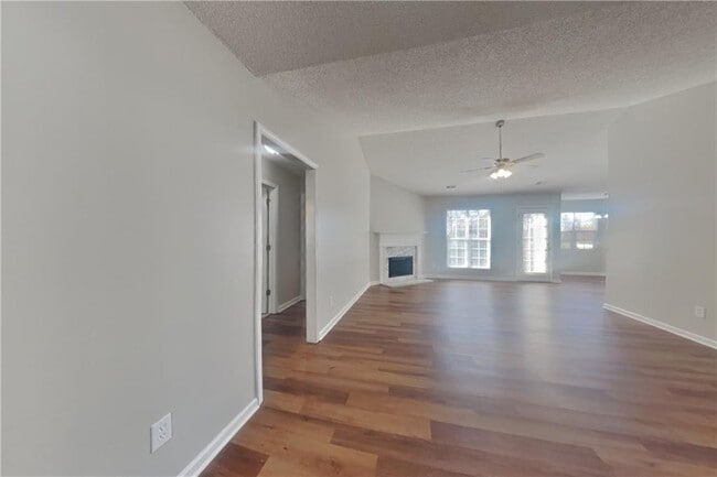 Building Photo - 257 Ashland Park Ct SE