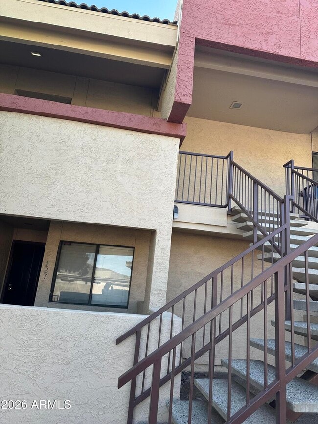 Building Photo - 10828 N Biltmore Dr