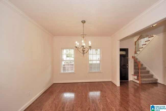 Building Photo - 107 Castlehill Dr