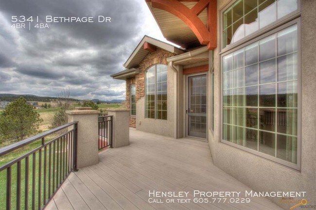 Building Photo - 5341 Bethpage Dr