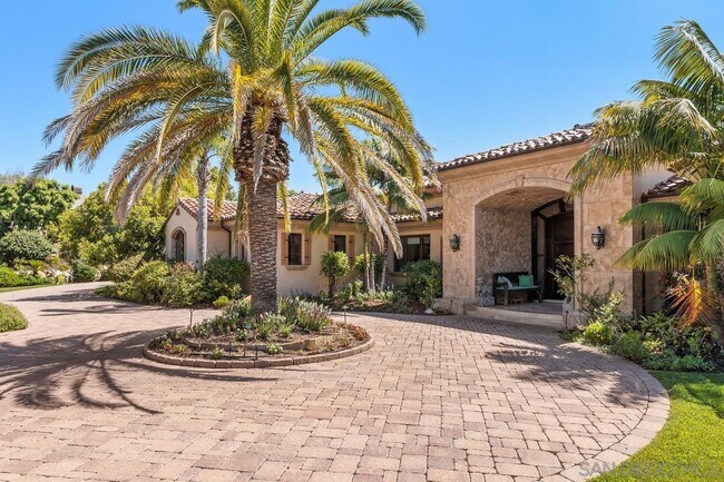 Building Photo - 4841 Rancho Del Mar Trl
