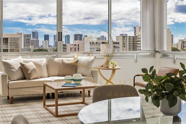 Photo - Spacious Makiki 1-Bedroom Condo with Parking & Pool – Anga-Roa