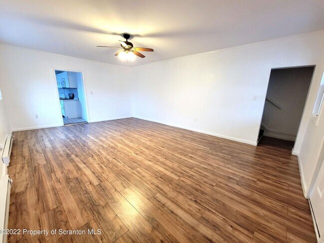 Foto del edificio - 601 Spring St