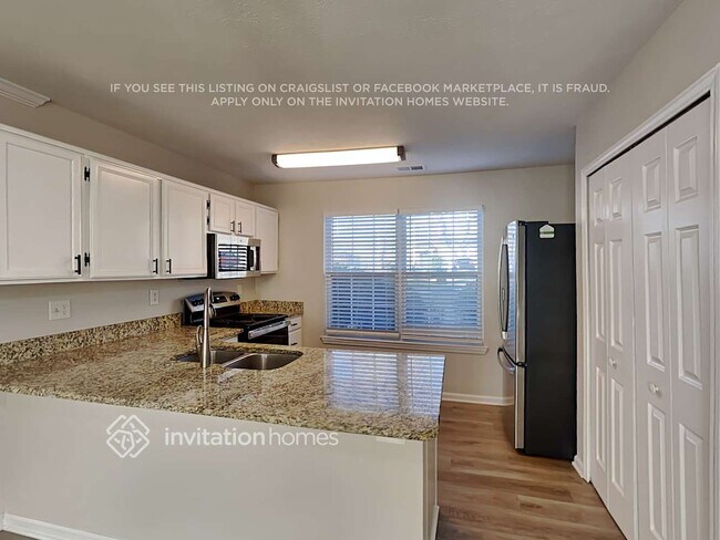 Foto del edificio - 4252 Brighton Way NW