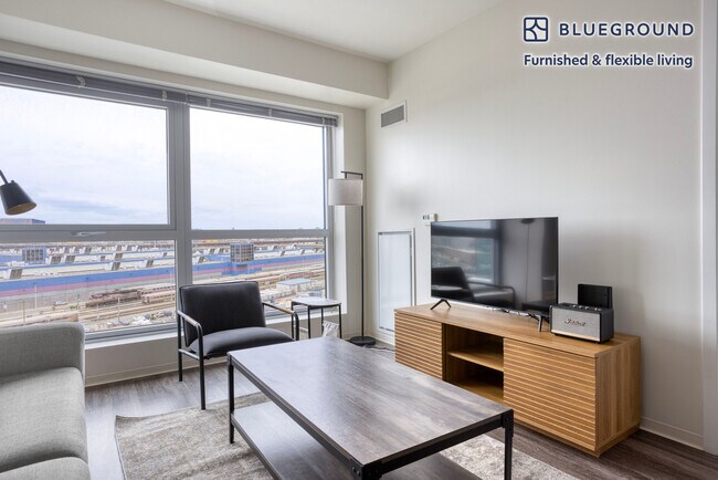 Building Photo - 22 Water St